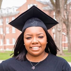 Meet your Posher, Helen